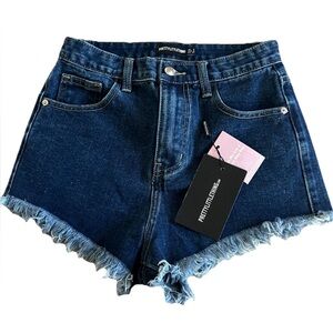 NWT PRETTY LITTLE THING Dark Blue Wash Frayed Hem Denim Jean Shorts Size 2